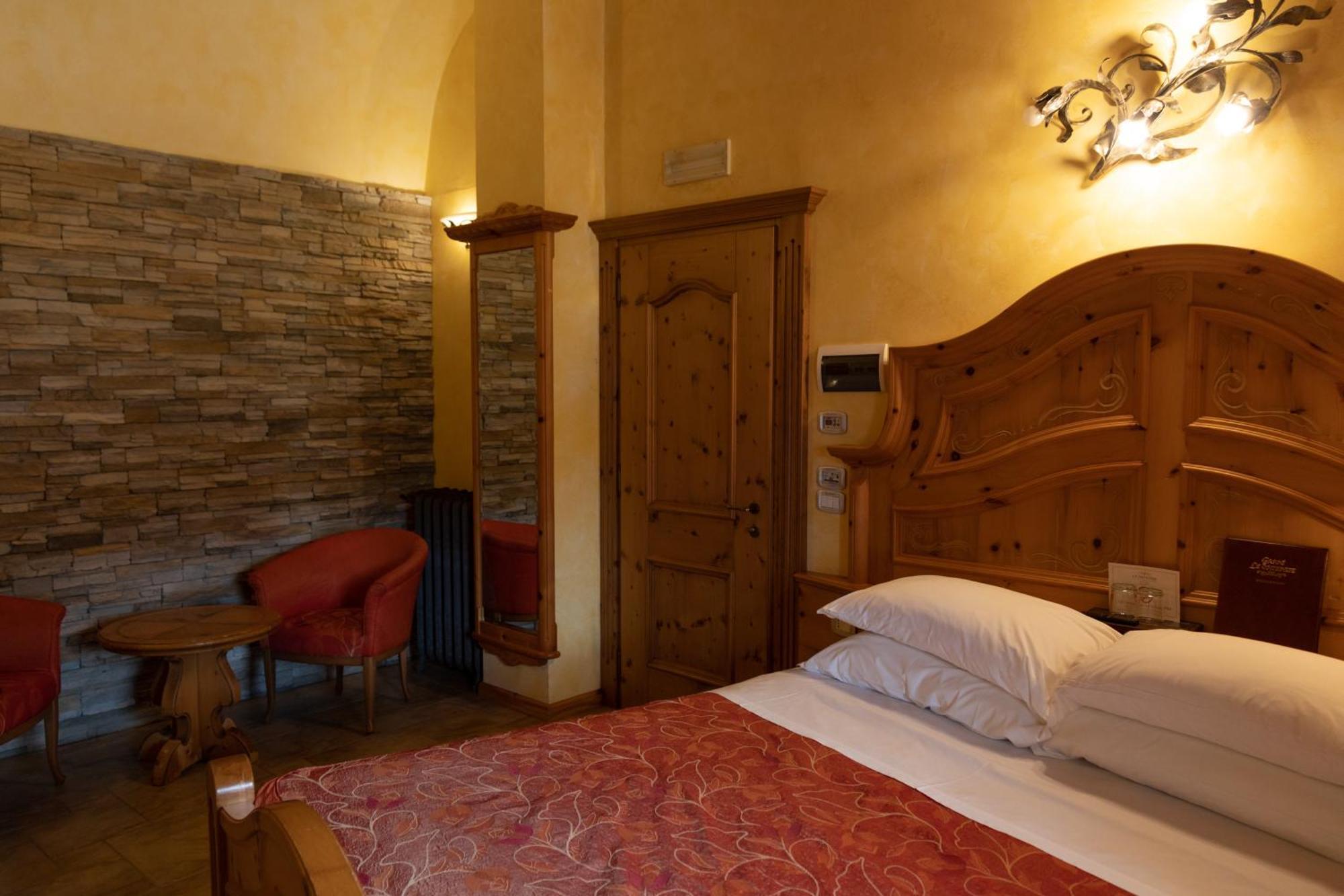 רוקרזו Hotel Le Ortensie מראה חיצוני תמונה
