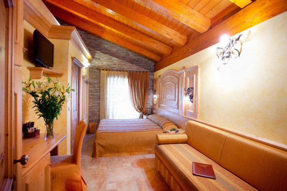 רוקרזו Hotel Le Ortensie מראה חיצוני תמונה
