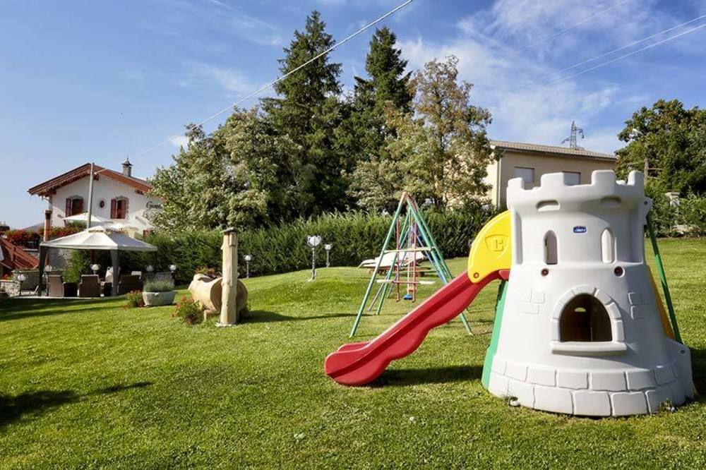 רוקרזו Hotel Le Ortensie מראה חיצוני תמונה